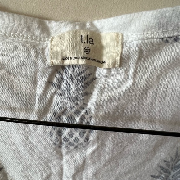 Anthropologie t.la Tank - Picture 4 of 5